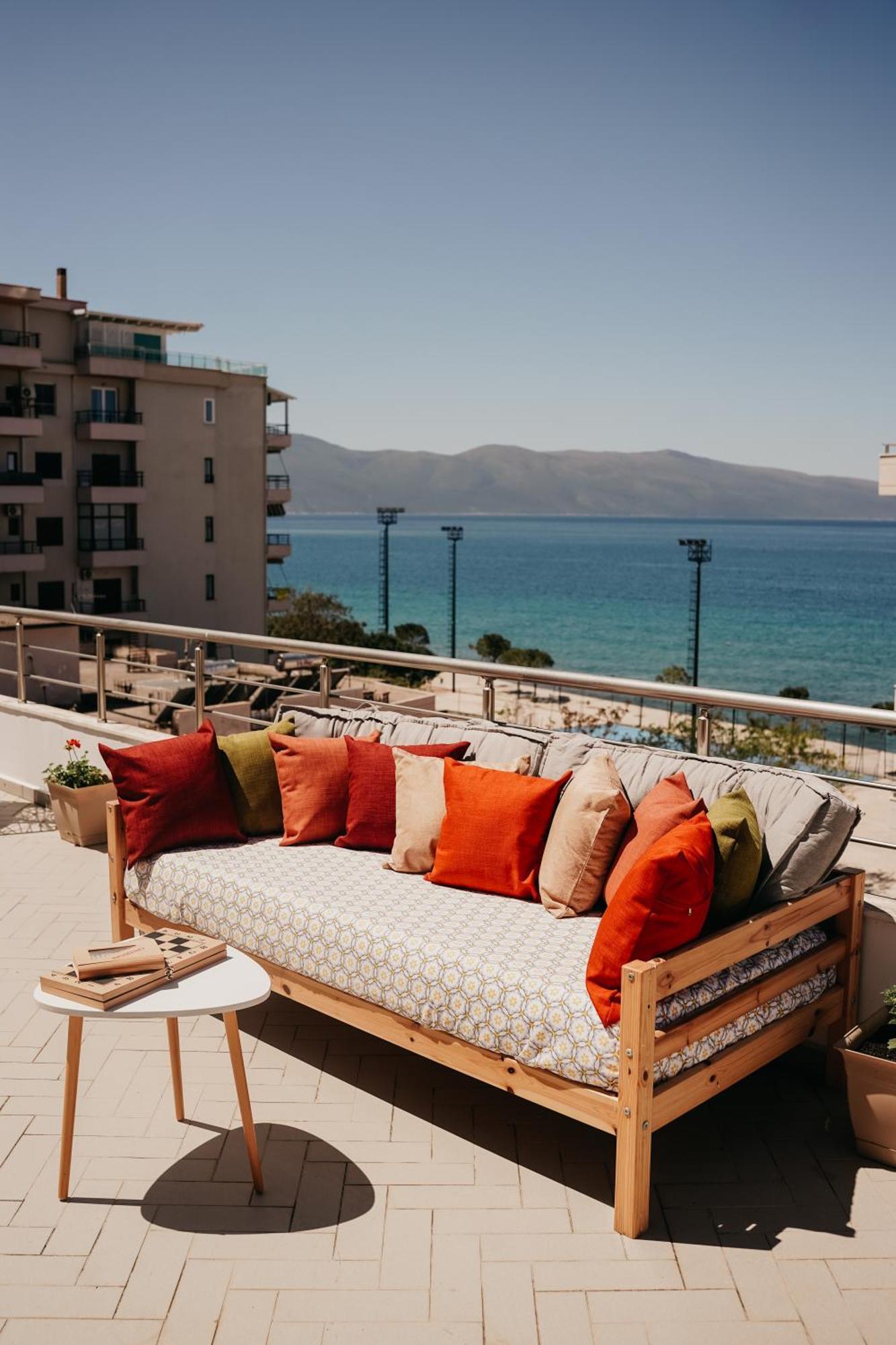 Апартаменты Rrapi Seaview Penthouse - By Eka Luxury *