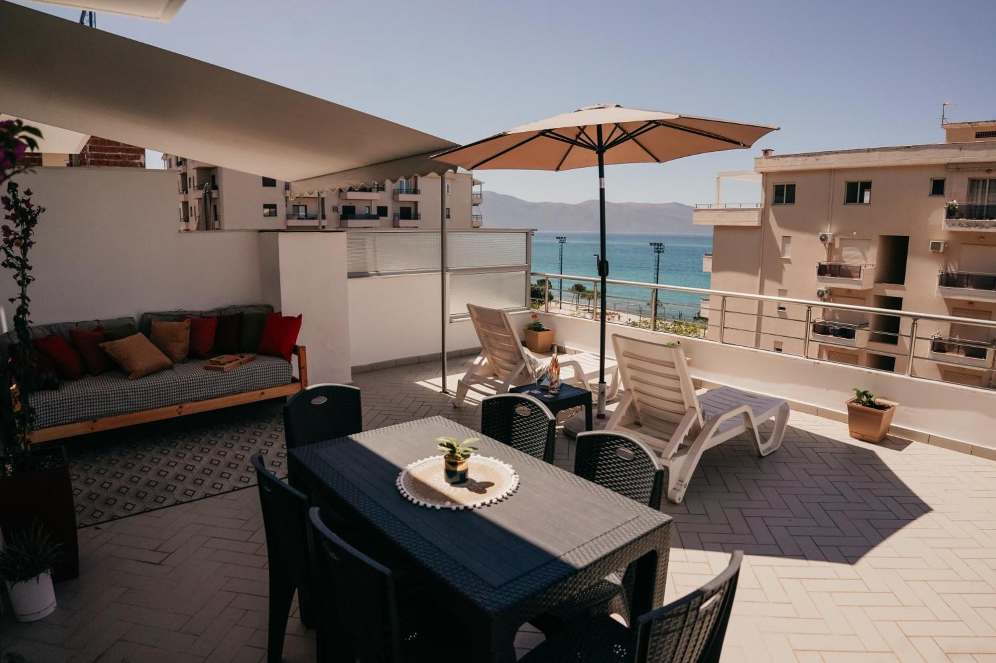 Rrapi Seaview Penthouse - By Eka Luxury *