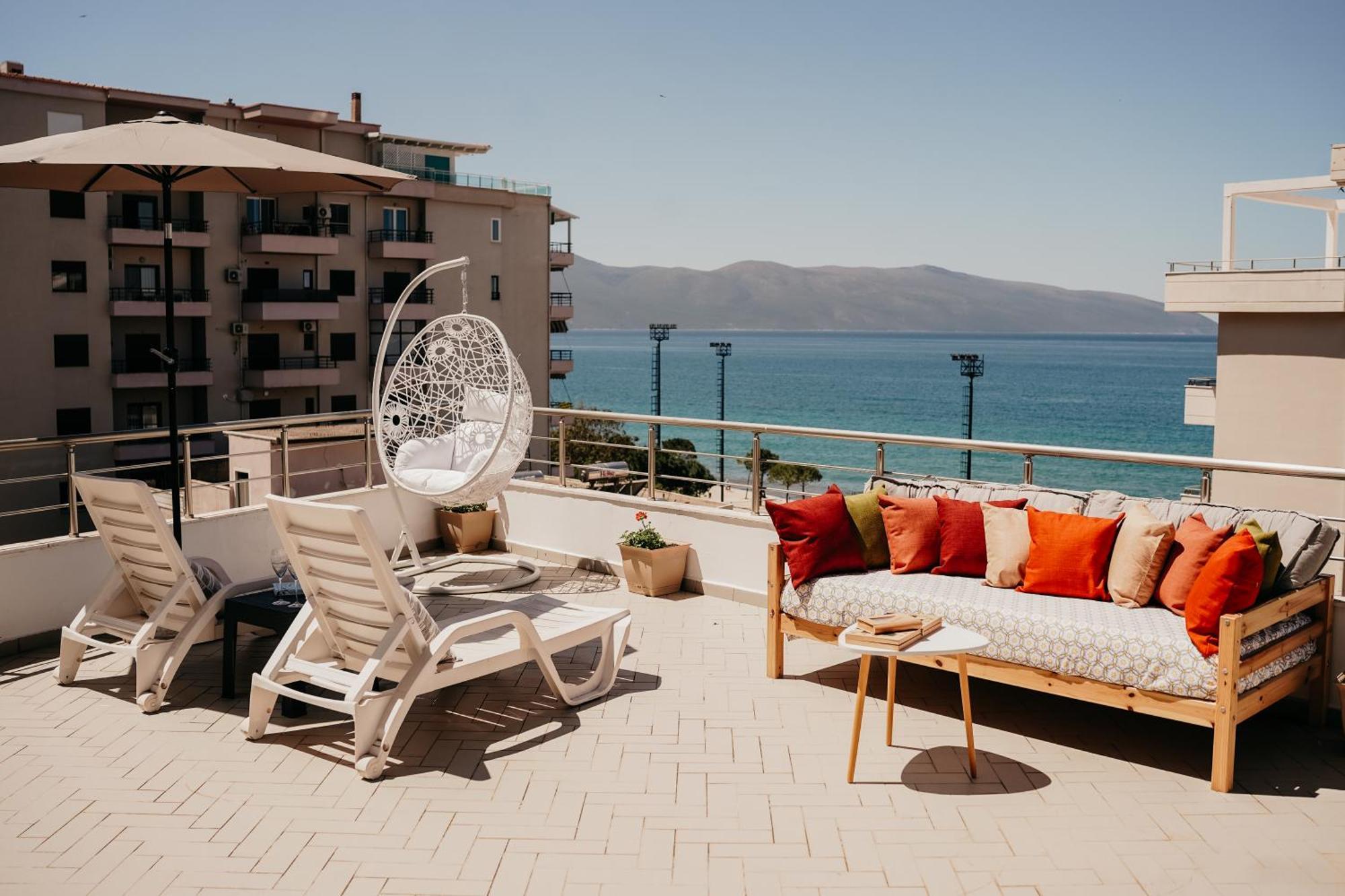 Апартаменты Rrapi Seaview Penthouse - By Eka Luxury *